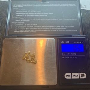 Jewelry - Solid 10k gold Singapore link chain bracelet .5g Jewelry - Solid 10k gold Singapore link chain bracelet .5g